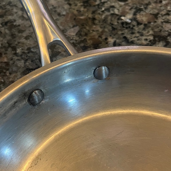 Cuisinarte
HICH IMPACT BONDED BASE
INDUCTION READY HICH IMPACT BONDED BASE - Picture 2 of 4